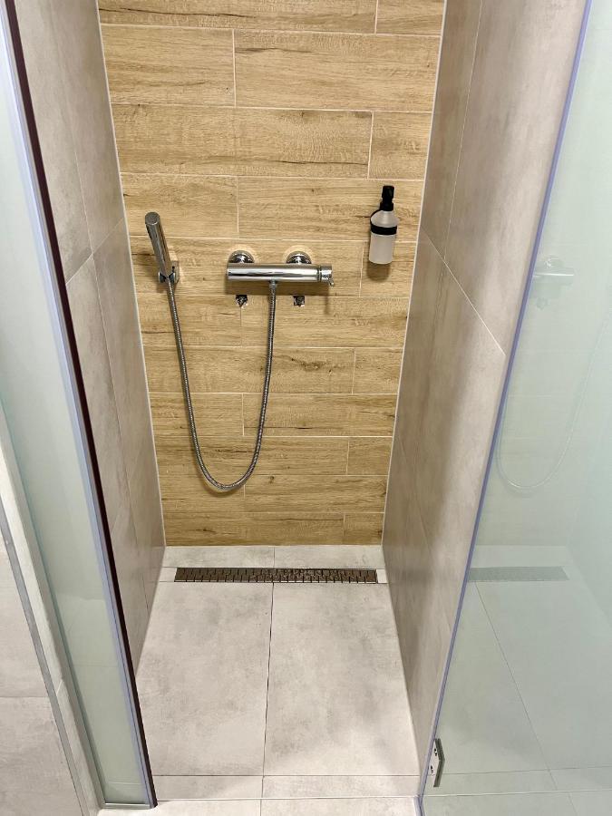Gnojnice Borsa Rooms מראה חיצוני תמונה
